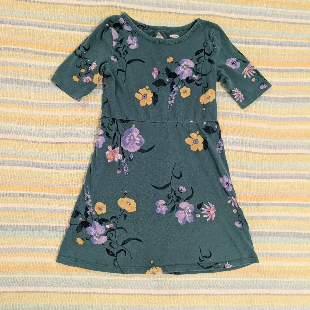 🛍️ BUNDLE ONLY • Old Navy Floral Knit Dress 6/7
